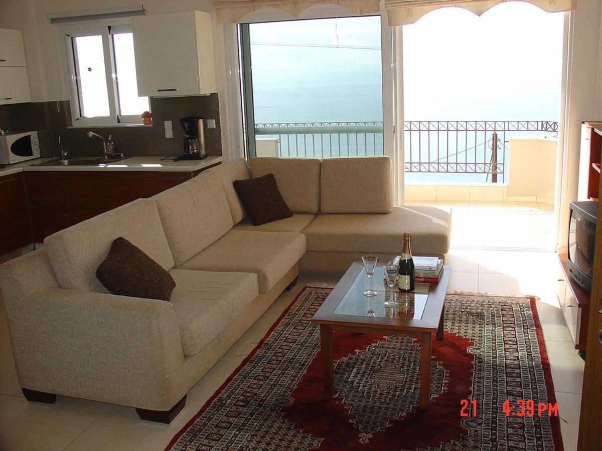 Verga First Floor Apartment Dış mekan fotoğraf